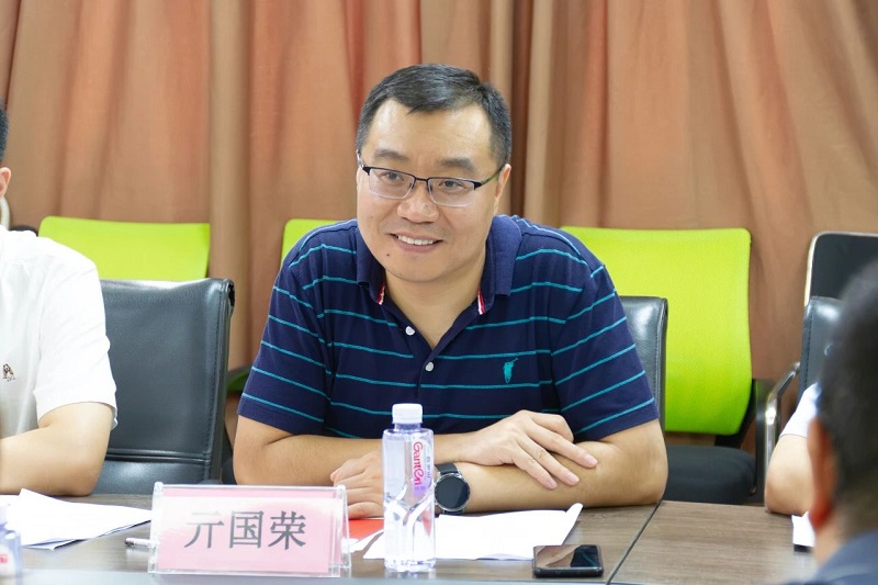 成都市人社局黨組成員、副局長亓國榮一行蒞臨瑞方人力考察調研 第3張